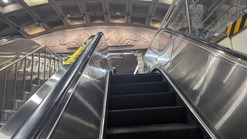 韓国ソウル_景福宮駅